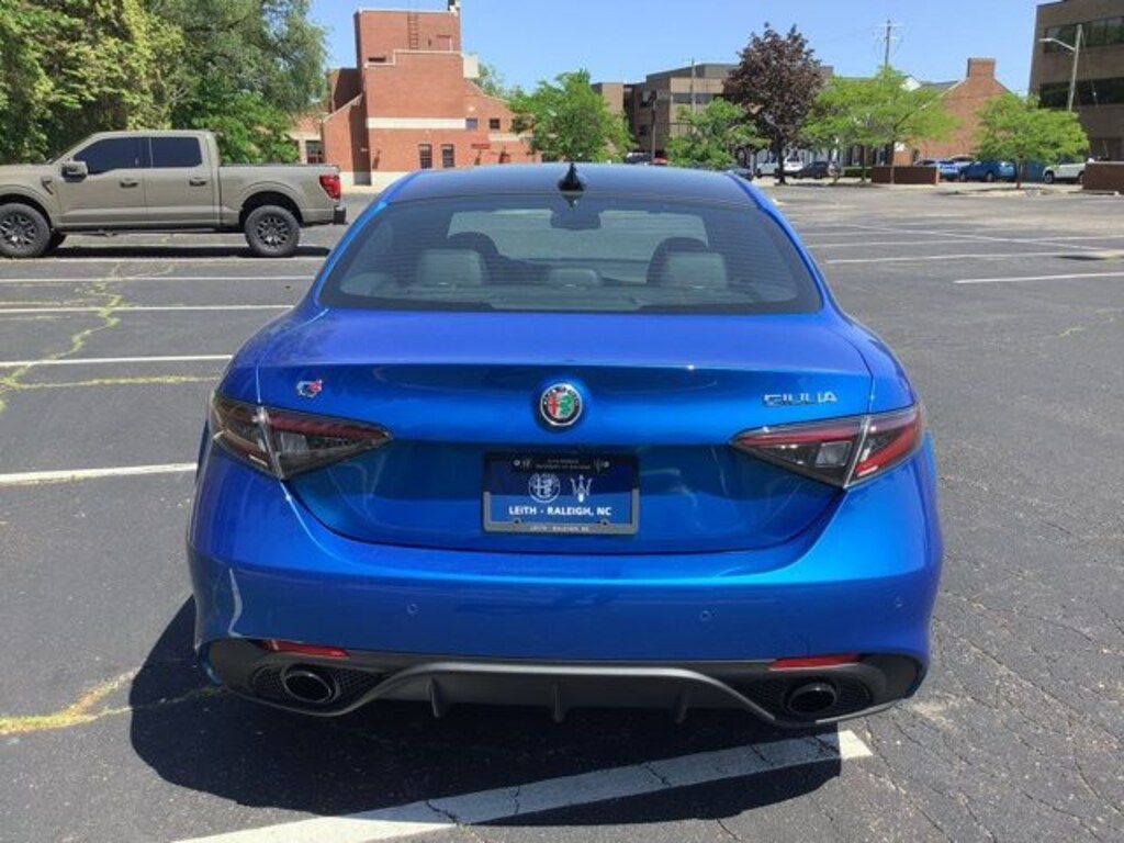 Used 2025 Alfa Romeo Giulia Veloce Sedan