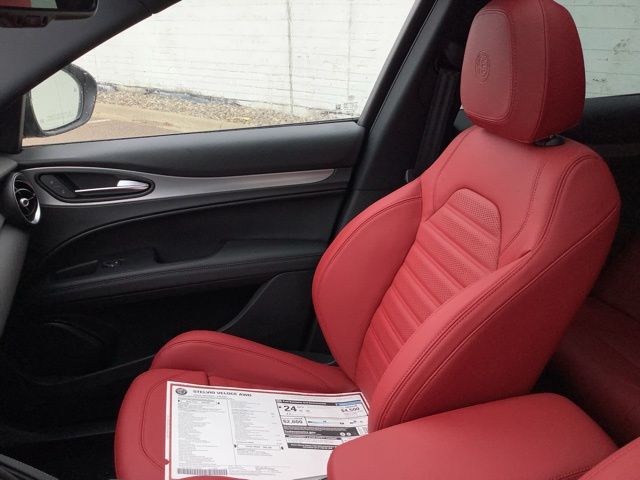 2026 Alfa Romeo Stelvio Base - Photo 22
