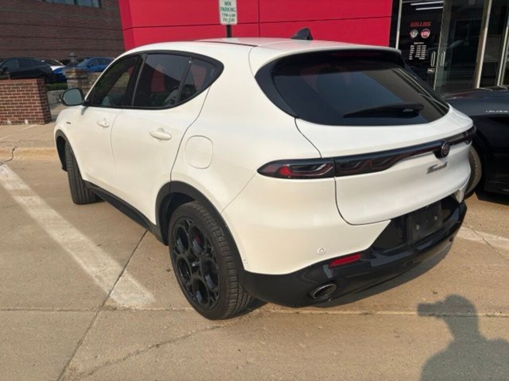 Used 2024 Alfa Romeo Tonale Veloce SUV