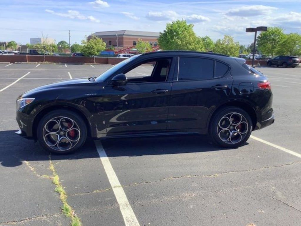 Certified 2023 Alfa Romeo Stelvio Veloce SUV