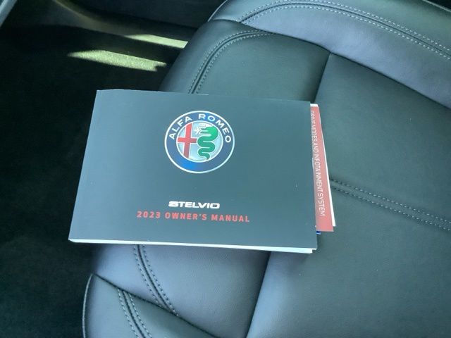 2023 Alfa Romeo Stelvio Ti - Photo 20