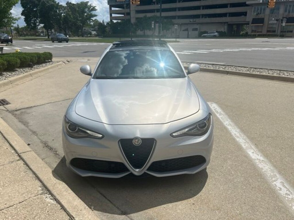 Used 2022 Alfa Romeo Giulia Ti Sedan