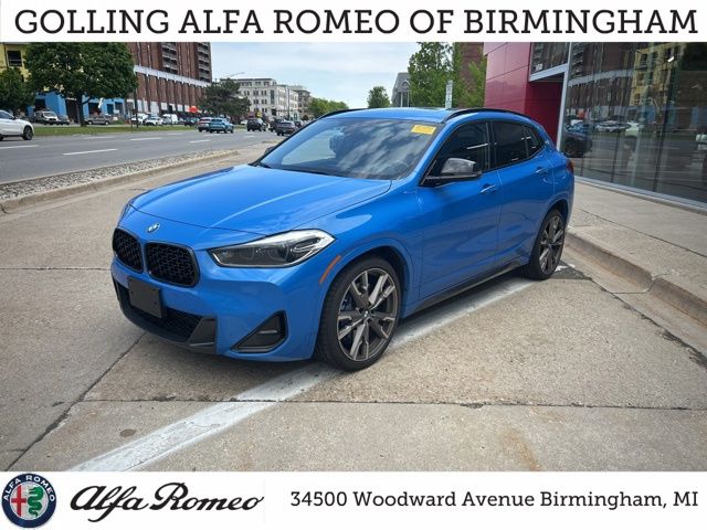 2022 BMW X2 M35i's photo