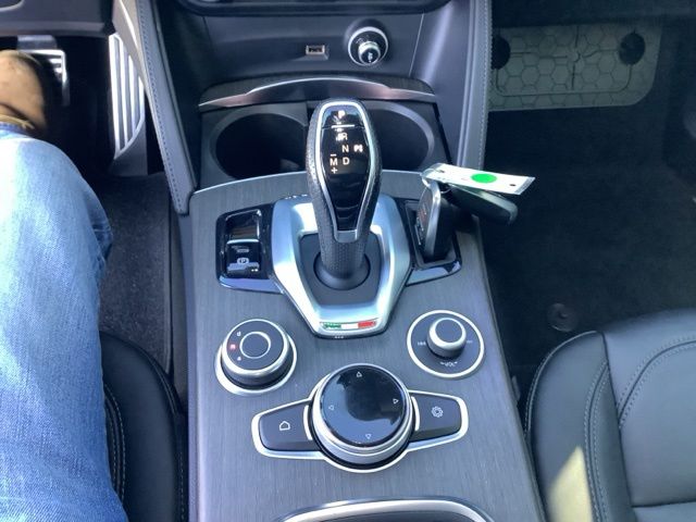 2023 Alfa Romeo Stelvio Ti - Photo 18