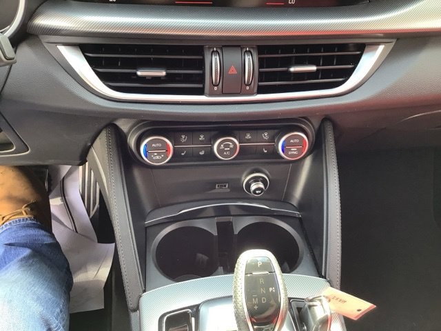 2023 Alfa Romeo Stelvio Veloce - Photo 18