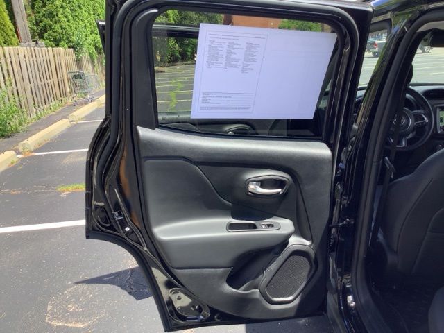 2023 Jeep Renegade Limited - Photo 26