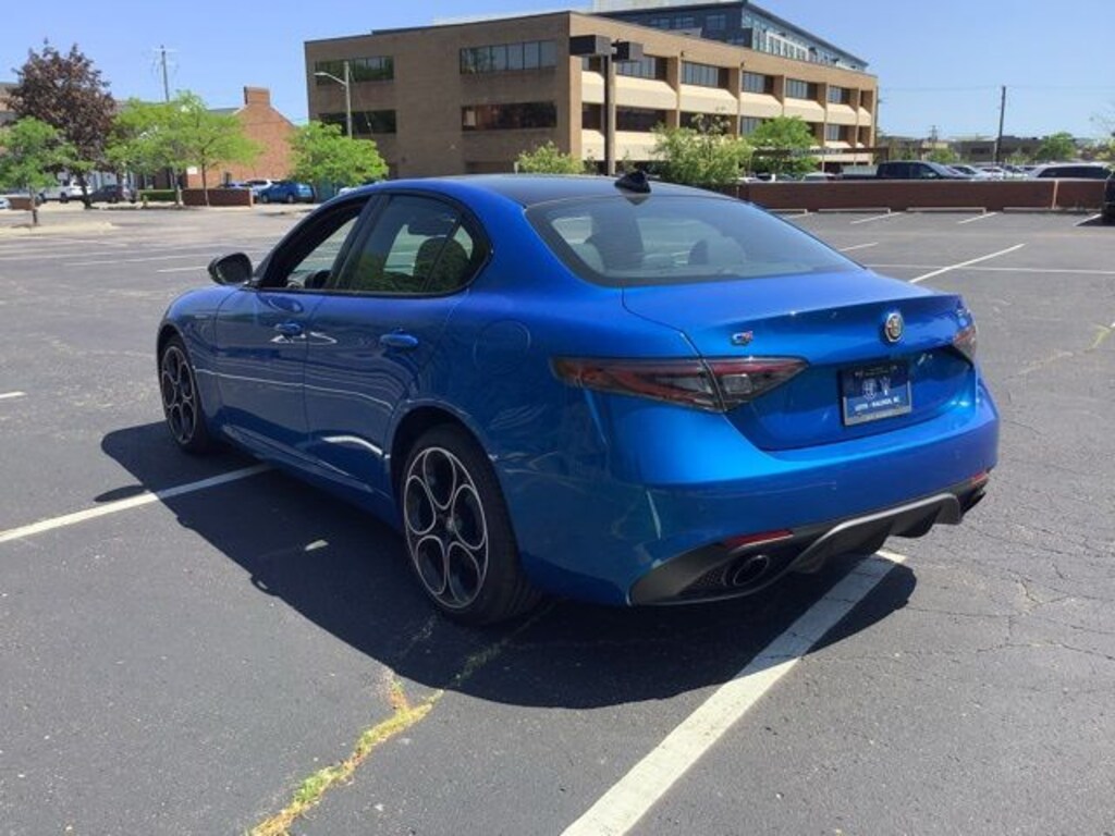 Used 2025 Alfa Romeo Giulia Veloce Sedan