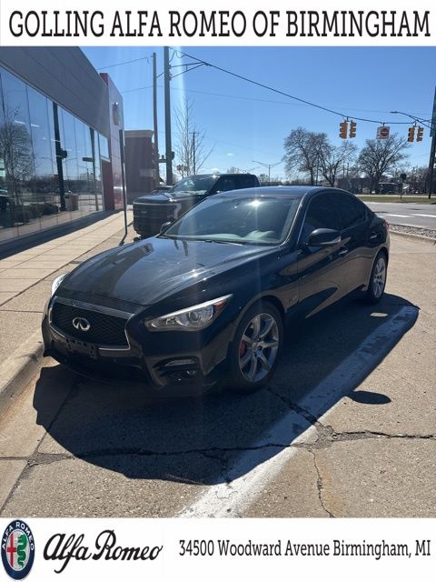 2017 INFINITI Q50 Red Sport