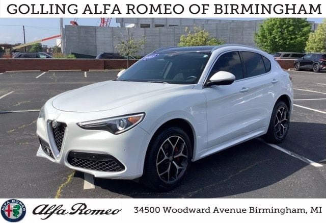 2021 Alfa Romeo Stelvio Ti AWD's photo