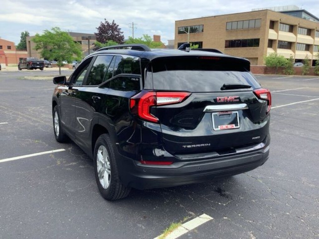 Certified 2023 GMC Terrain SLE SUV