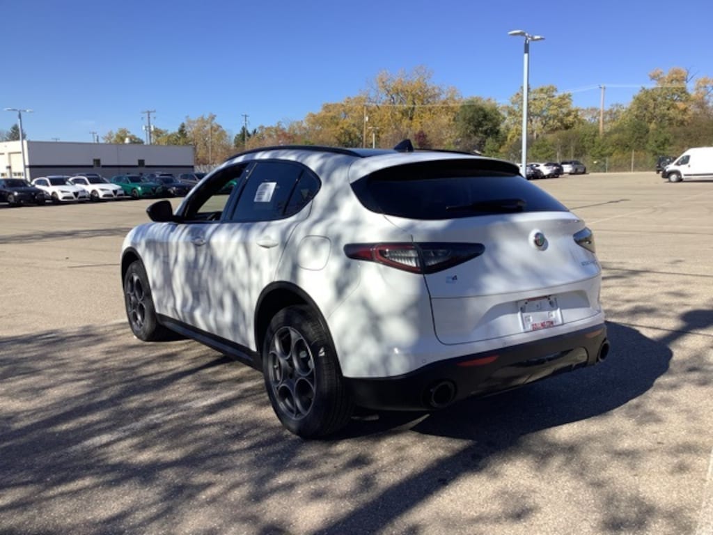 New 2025 Alfa Romeo Stelvio AWD Sport Utility
