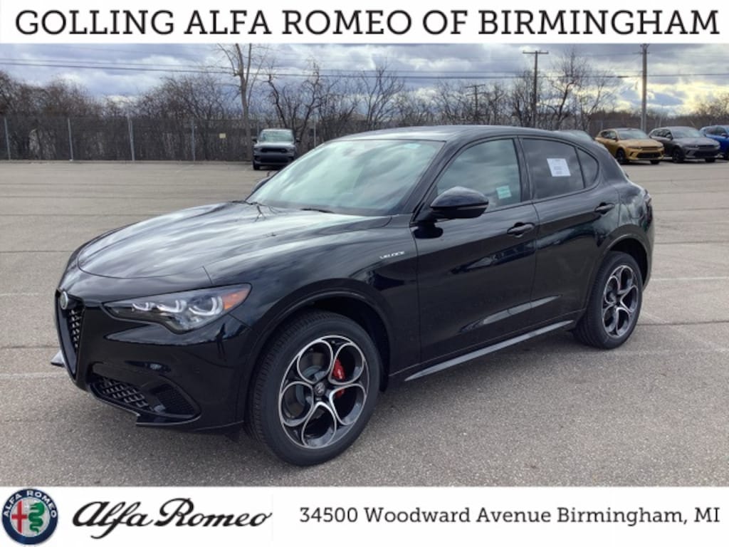 New 2025 Alfa Romeo Stelvio AWD Sport Utility