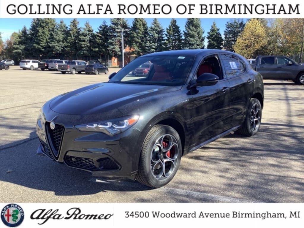 New 2025 Alfa Romeo Stelvio AWD Sport Utility