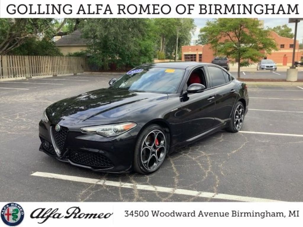 Used 2023 Alfa Romeo Giulia Veloce Sedan