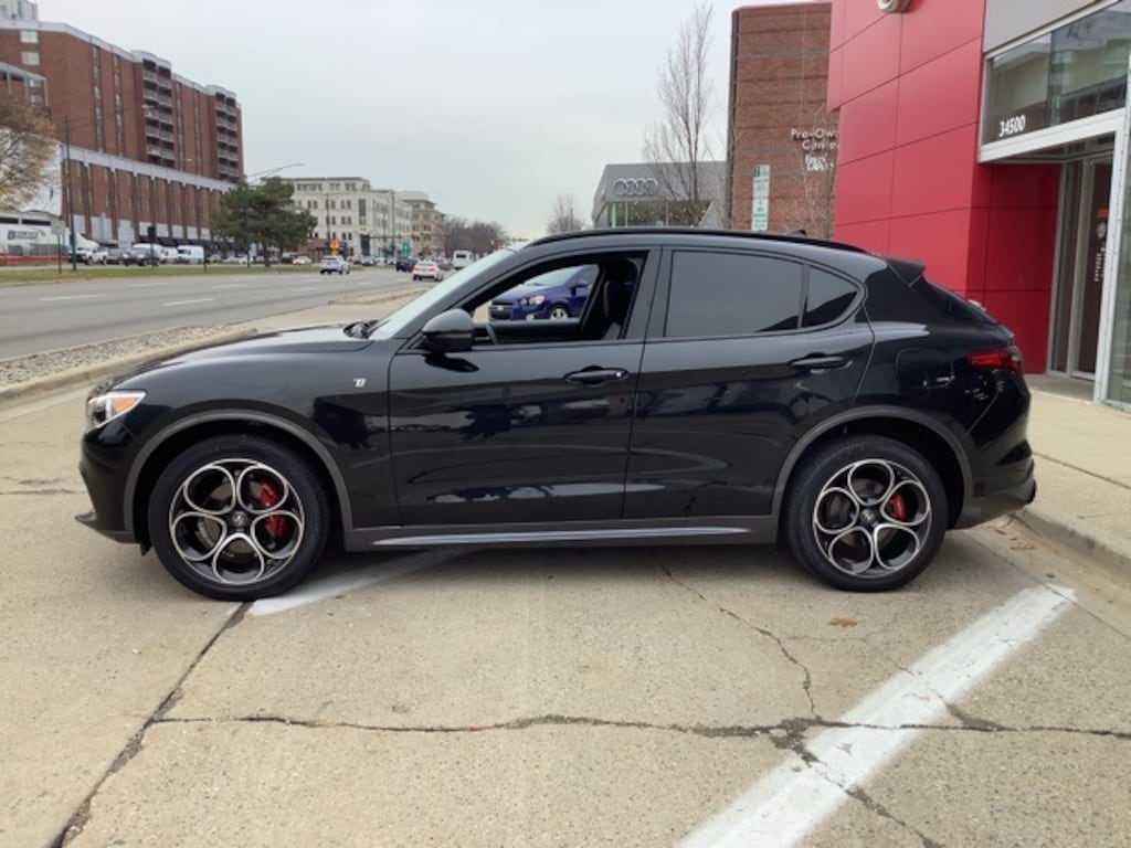 Certified 2023 Alfa Romeo Stelvio Ti SUV