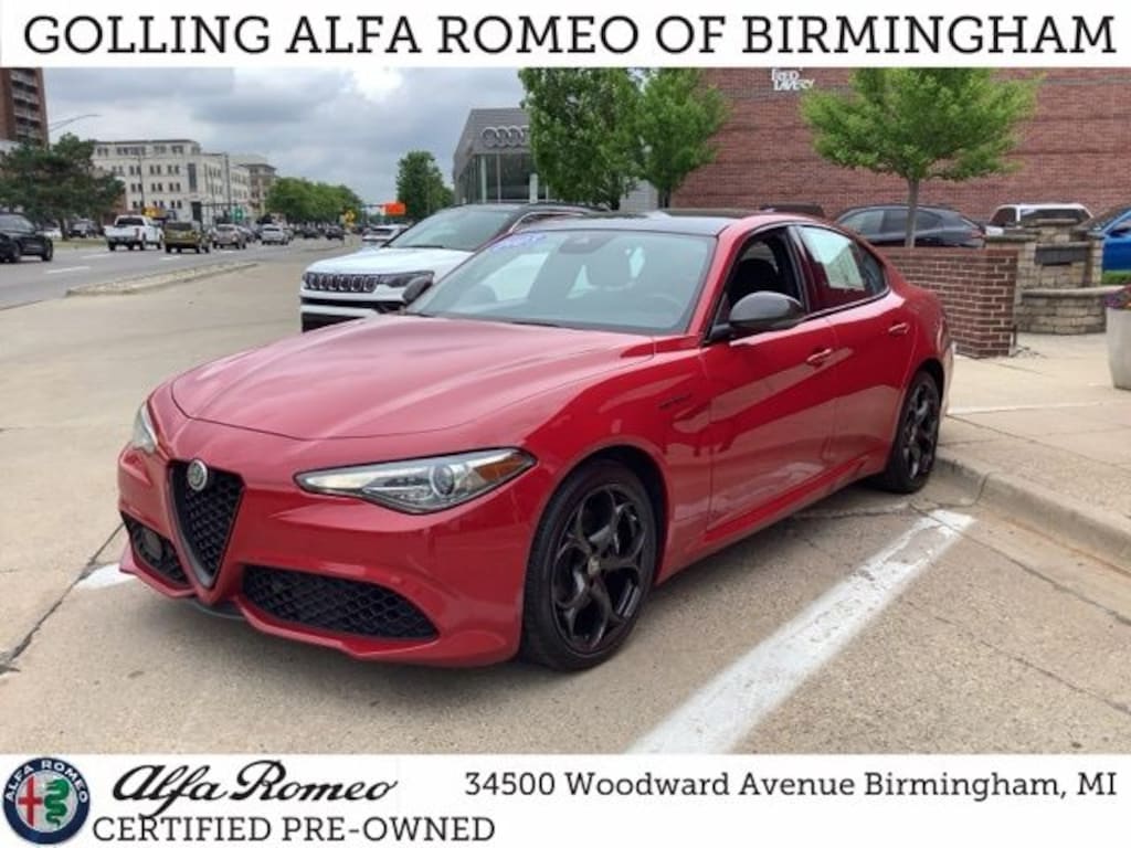Certified 2023 Alfa Romeo Giulia Estrema Sedan