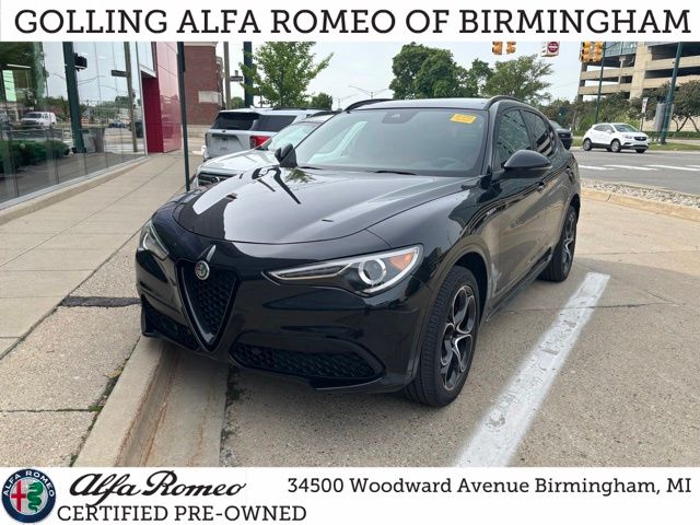 2023 Alfa Romeo Stelvio Veloce AWD's photo