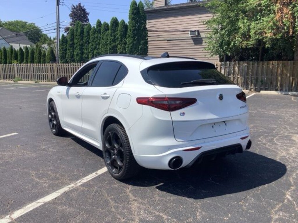Certified 2023 Alfa Romeo Stelvio Veloce SUV