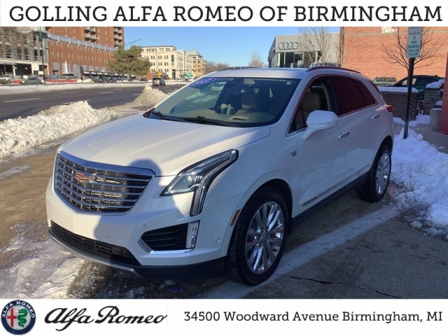 2017 Cadillac XT5 Platinum's photo