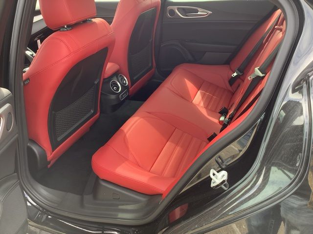 2025 Alfa Romeo Giulia Base - Photo 21