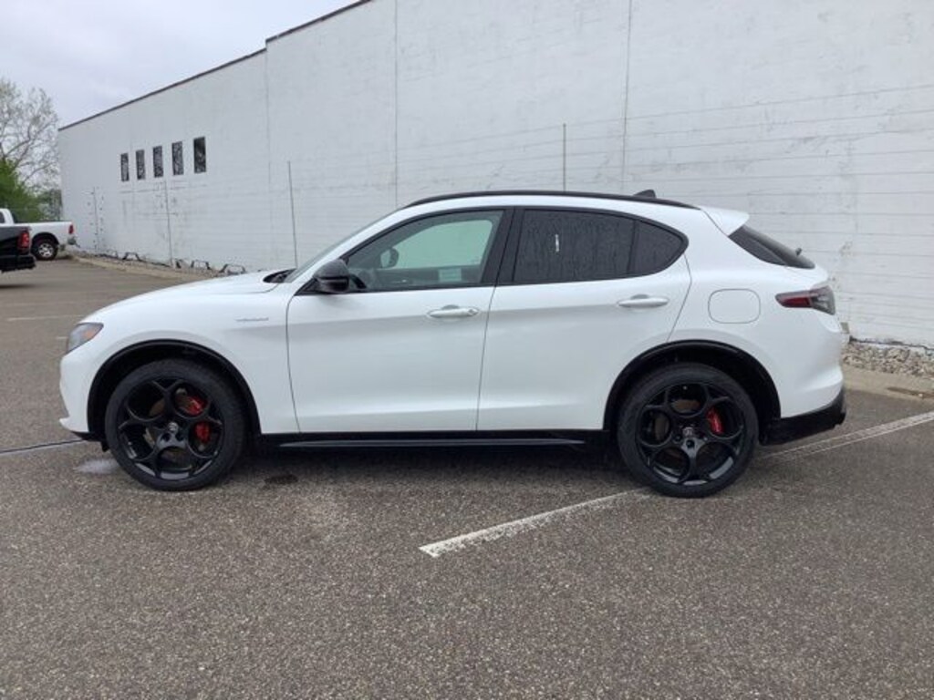 New 2026 Alfa Romeo Stelvio AWD Sport Utility