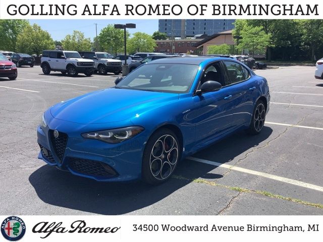 2025 Alfa Romeo Giulia Giulia AWD's photo