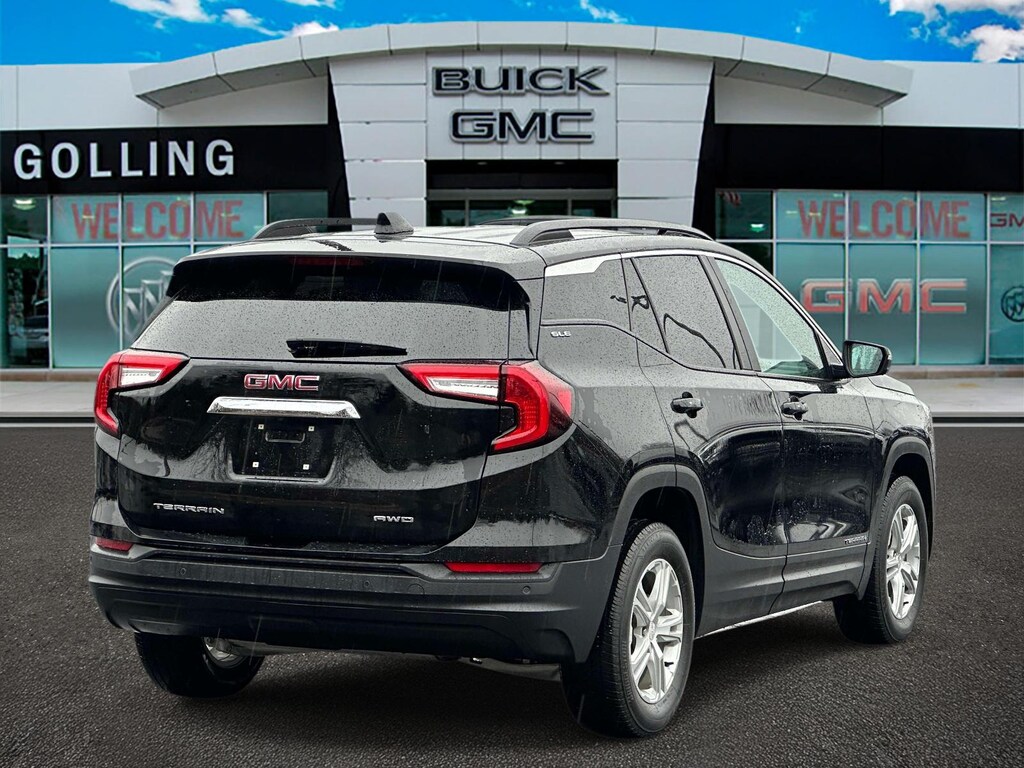 Used 2023 GMC Terrain SLE SUV