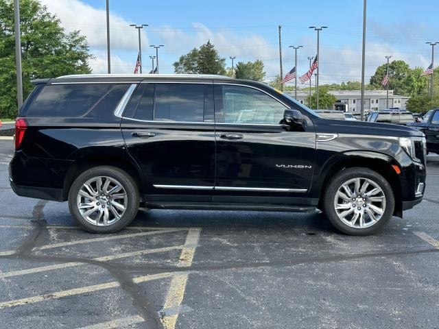 Used 2021 GMC Yukon SLT with VIN 1GKS2BKD9MR410218 for sale in Bloomfield, MI