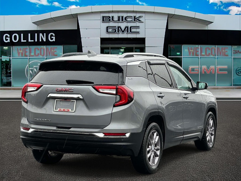 Used 2023 GMC Terrain SLT SUV