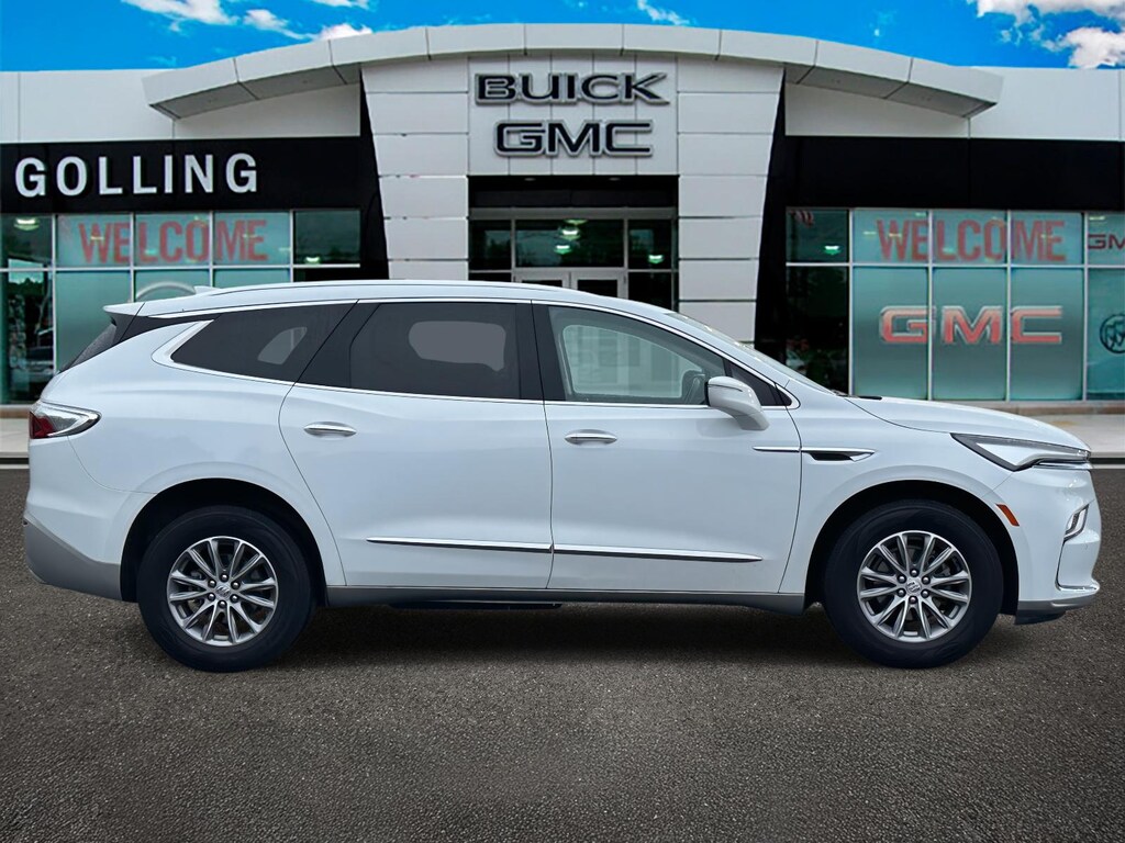 Used 2024 Buick Enclave Essence SUV