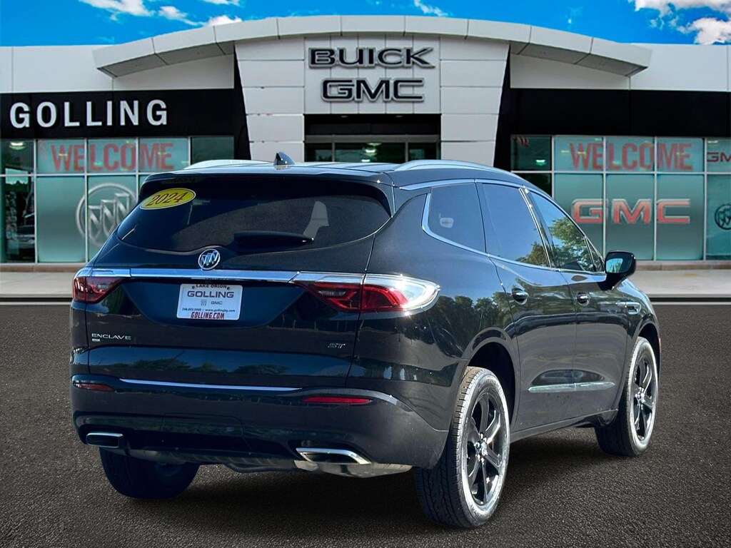Used 2024 Buick Enclave Essence SUV