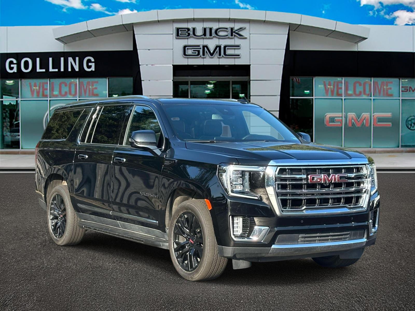 2023 GMC Yukon 4WD SLT's photo