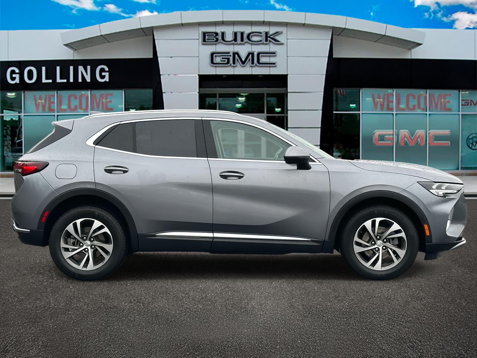 2022 Buick Envision Essence photo 2