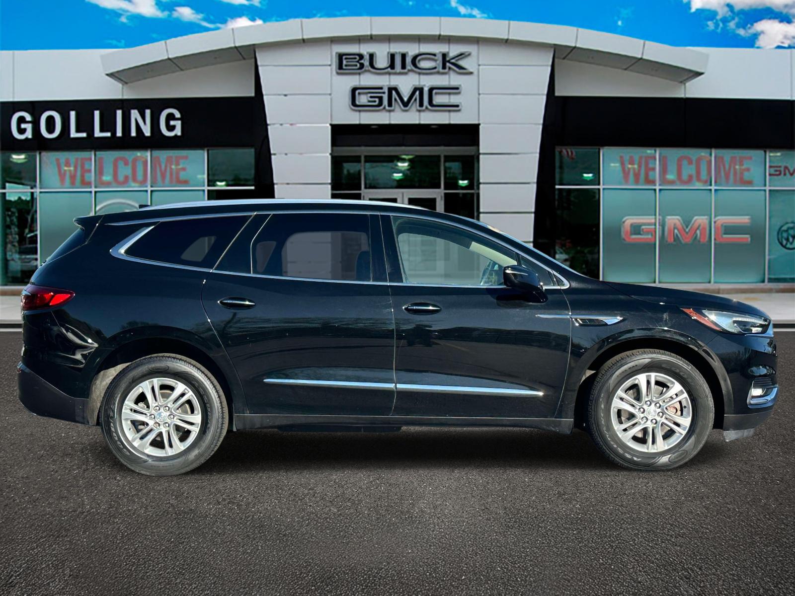 Used 2019 Buick Enclave Essence with VIN 5GAEVAKW9KJ274763 for sale in Bloomfield Township, MI