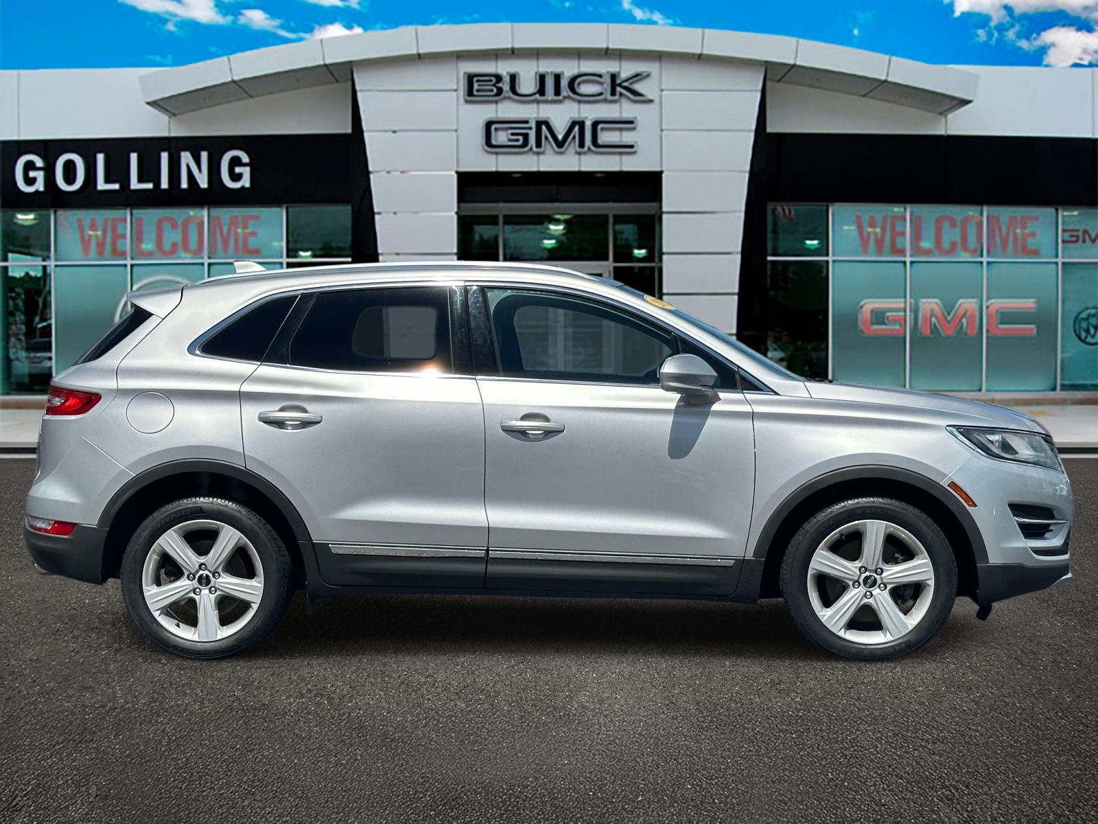 Used 2017 Lincoln MKC Premiere with VIN 5LMCJ1D93HUL16143 for sale in Bloomfield Township, MI