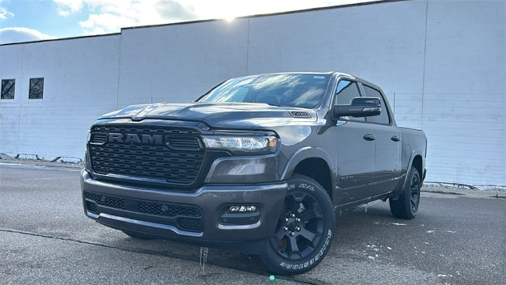 New 2026 Ram 1500 BIG HORN CREW CAB 4X4 5'7 BOX Pickup