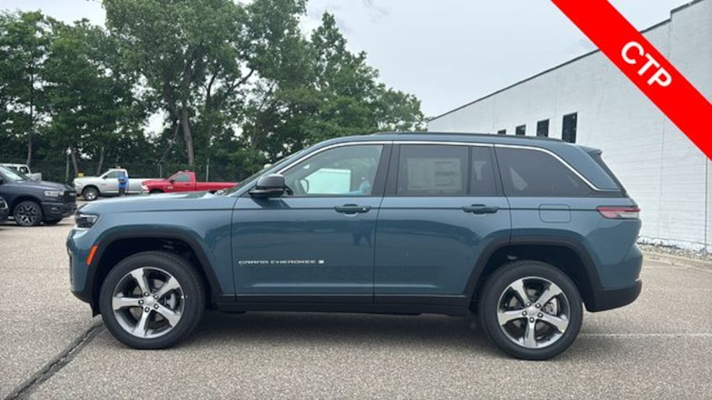 New 2026 Jeep Grand Cherokee LIMITED 4X4 Sport Utility