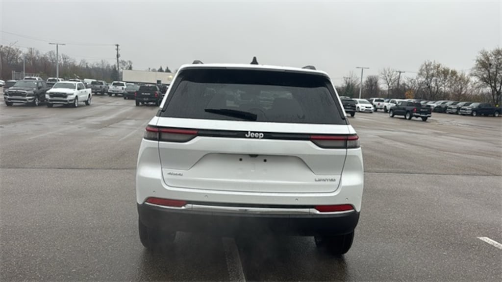 New 2025 Jeep Grand Cherokee Limited Sport Utility
