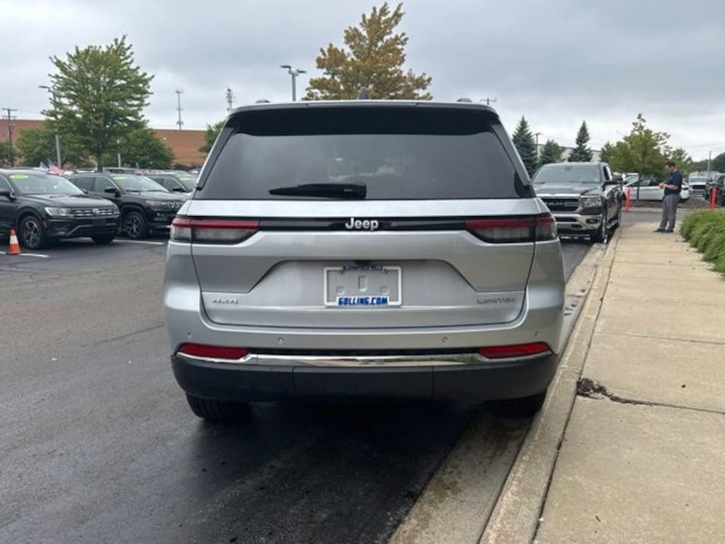 Used 2024 Jeep Grand Cherokee Limited SUV