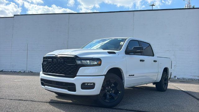 2027 Ram 1500 BIG HORN CREW CAB 4X4 5'7 BOX Pickup