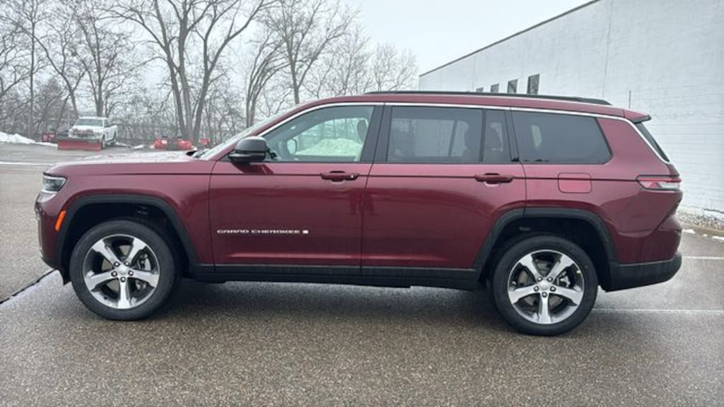 New 2026 Jeep Grand Cherokee L LIMITED 4X4 Sport Utility