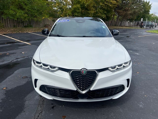 2024 Alfa Romeo Tonale Ti photo 2