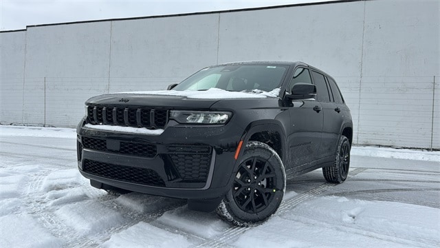 2026 Jeep Grand Cherokee Altitude's photo
