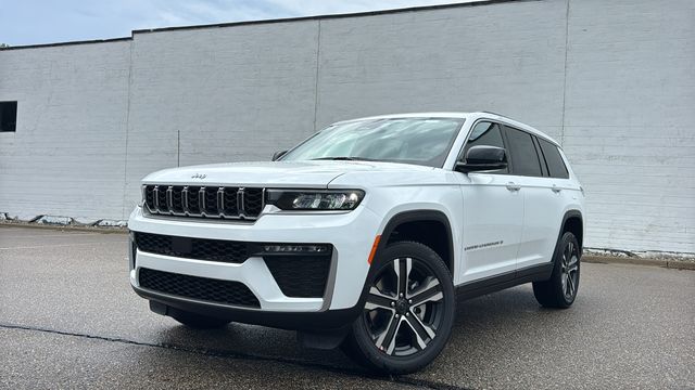 2027 Jeep Grand Cherokee L
