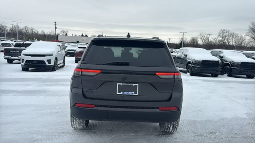 New 2026 Jeep Grand Cherokee LIMITED 4X4 Sport Utility