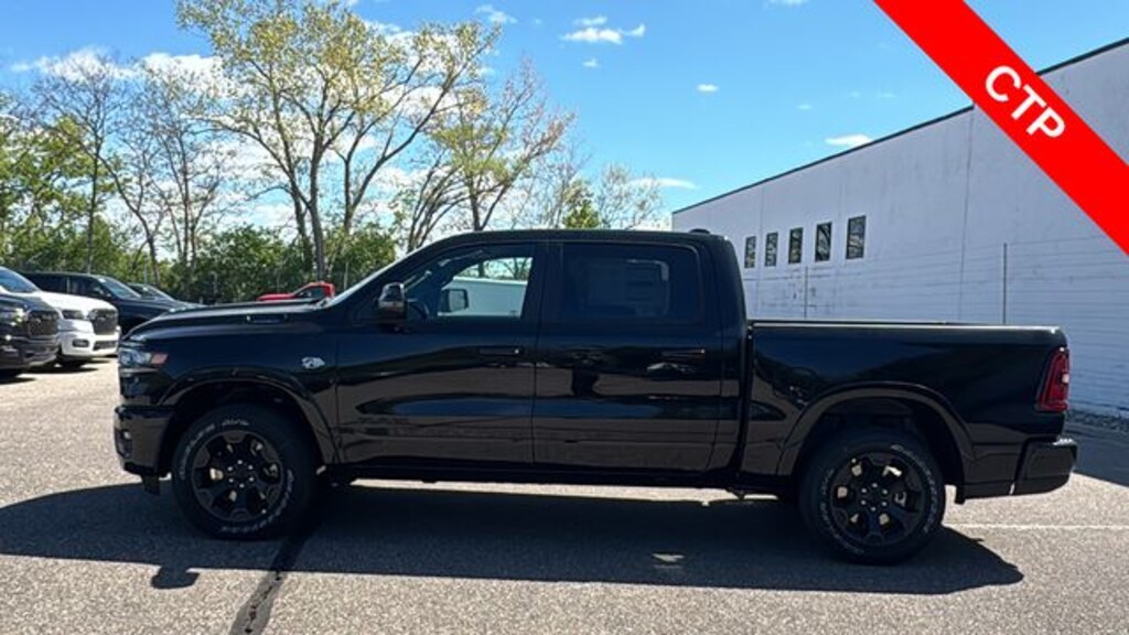 New 2026 Ram 1500 BIG HORN CREW CAB 4X4 5'7 BOX Pickup