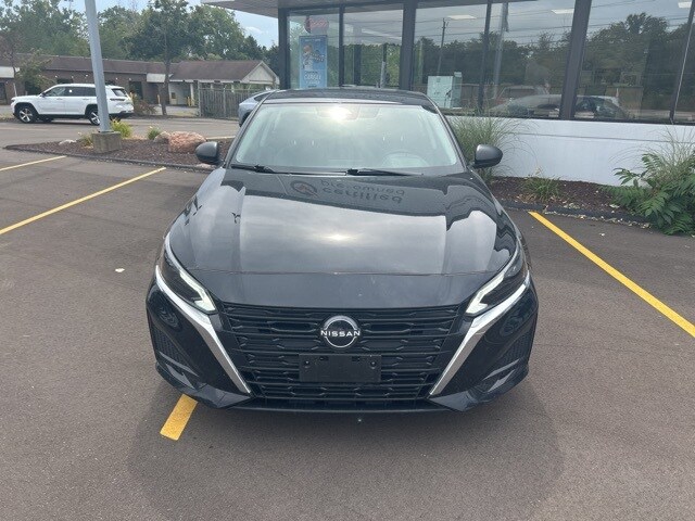 2024 Nissan Altima 2.5 S photo 2