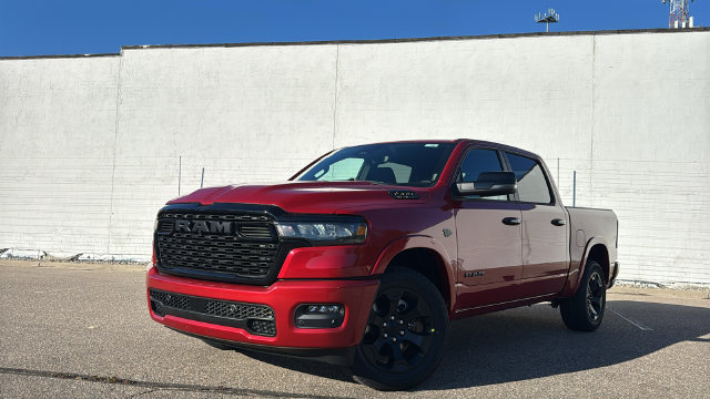 2027 Ram 1500 BIG HORN CREW CAB 4X4 5'7 BOX Pickup