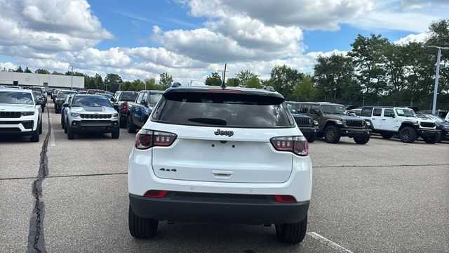 New 2026 Jeep Compass LIMITED ALTITUDE 4X4 Sport Utility
