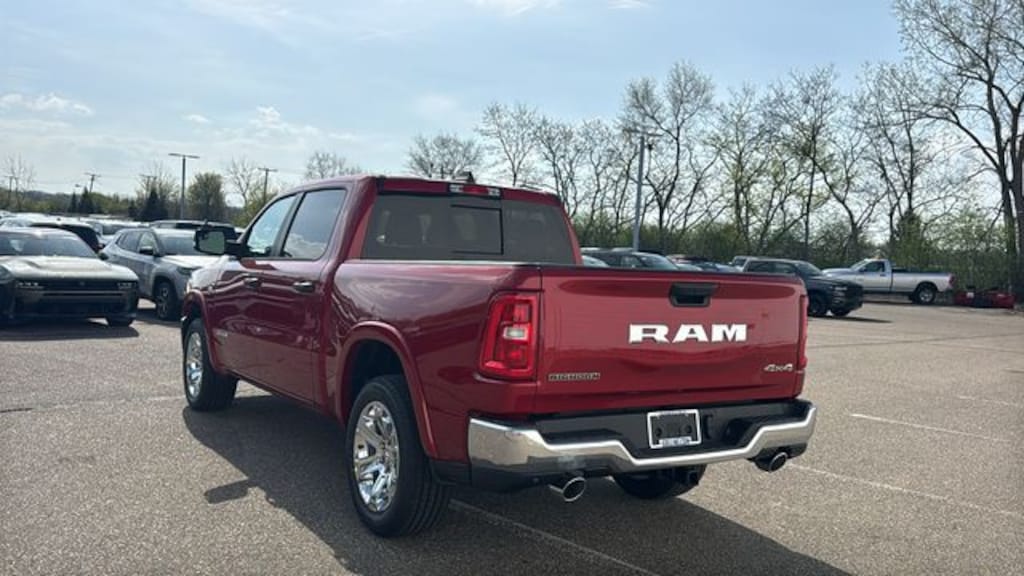 New 2026 Ram 1500 BIG HORN CREW CAB 4X4 5'7 BOX Pickup